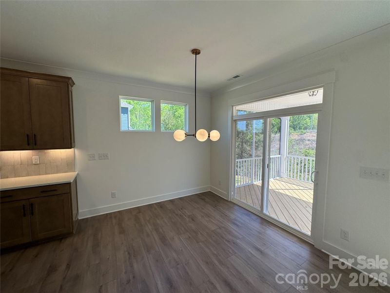 Spacious, unfurnished interior of a new home in Robinson Oaks, Gastonia (Image 19).