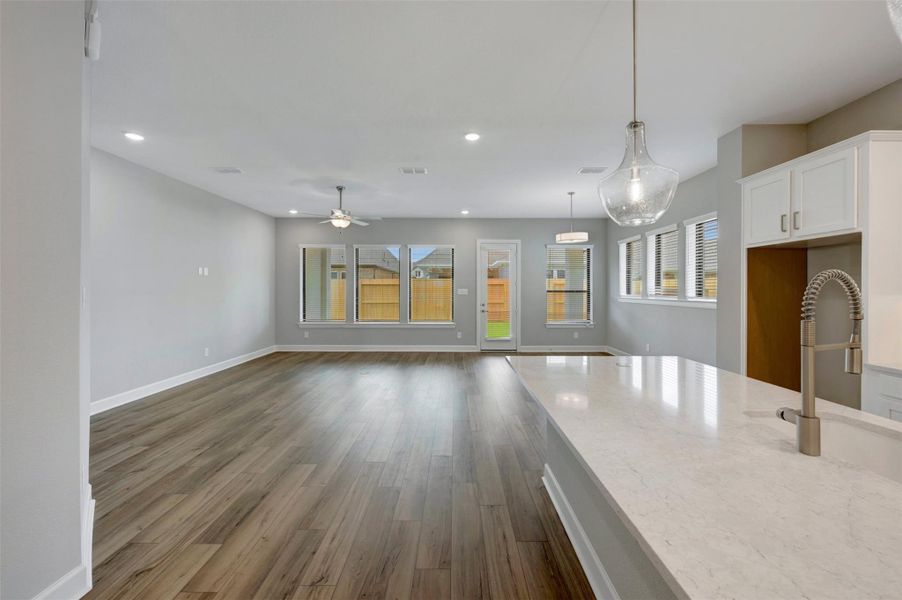 Spacious, unfurnished interior of a new home in Riceland - Enclave Collection, Mont Belvieu (Image 12). Spacious, unfurnished interior of a new home in Riceland - Enclave Collection, Mont Belvieu (Image 12).