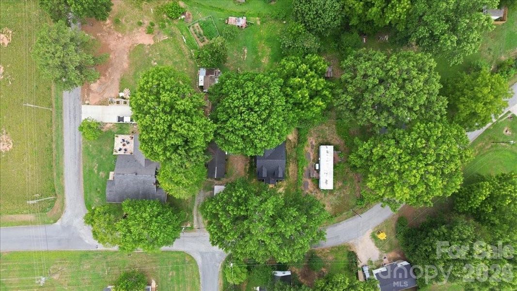 Image 29 of a home in .