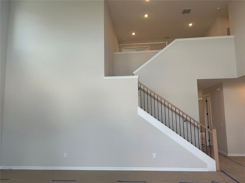 Spacious, unfurnished interior of a new home in Oakfield Trails, Parrish (Image 9).