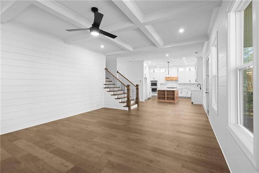 Spacious, unfurnished interior of a new home in Livingstone Park, Kennesaw (Image 29).