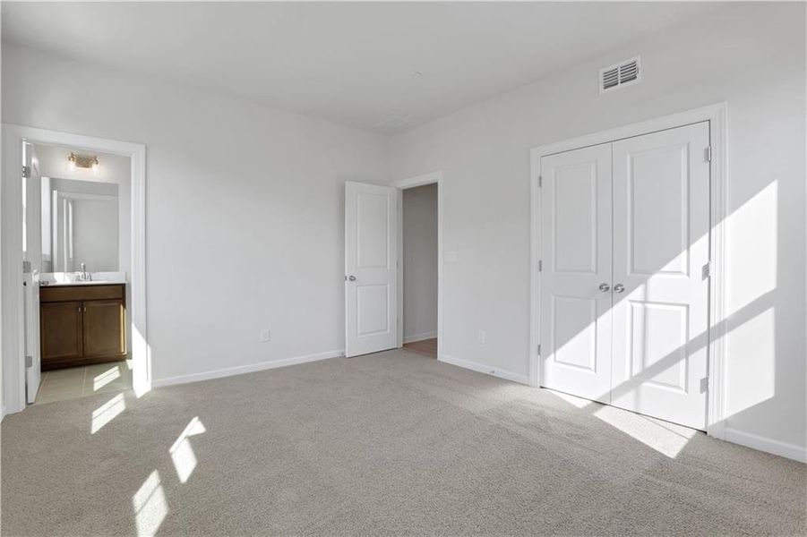 Spacious, unfurnished interior of a new home in Poppy at GreenHouse, Marietta (Image 29).