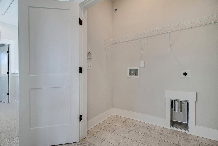 Spacious, unfurnished interior of a new home in Nexton - Midtown - The Park Collection, Summerville (Image 12).