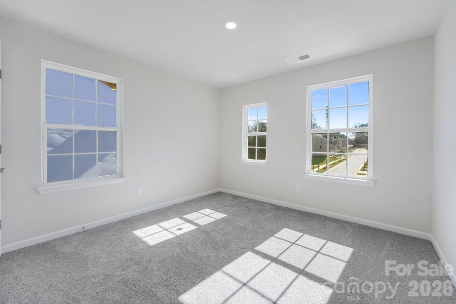Spacious, unfurnished interior of a new home in Village of Waxhaw, Waxhaw (Image 14).