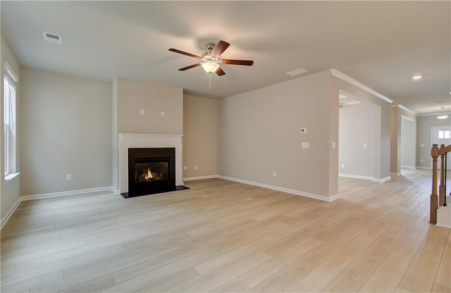 Spacious, unfurnished interior of a new home in Cooper Park, McDonough (Image 19).