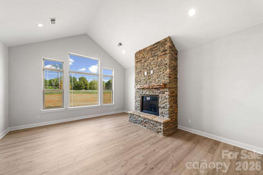 Spacious, unfurnished interior of a new home in , Lancaster (Image 32).