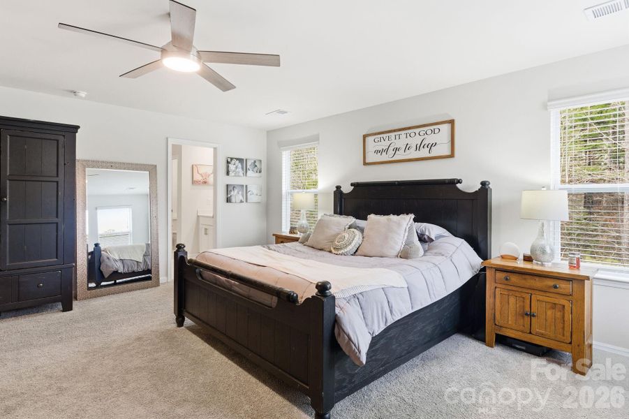 Close and Convenient Ensuite Access