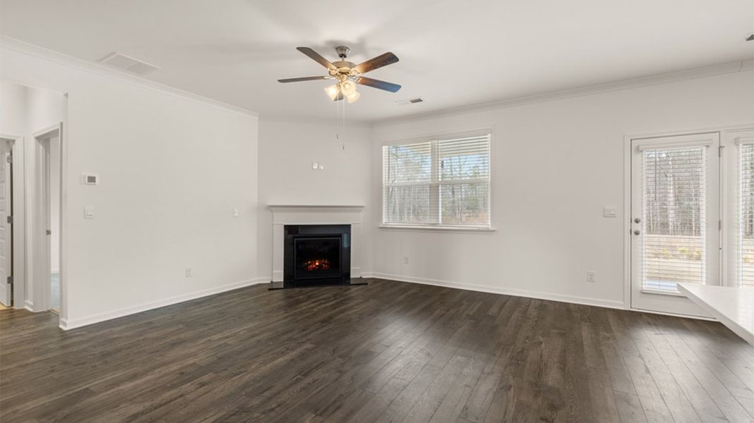 Spacious, unfurnished interior of a new home in Independence, Loganville (Image 18).