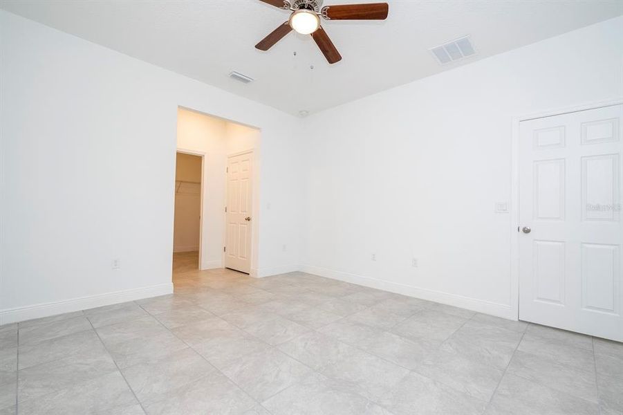 Spacious, unfurnished interior of a new home in , Ocala (Image 27). Spacious, unfurnished interior of a new home in , Ocala (Image 27).