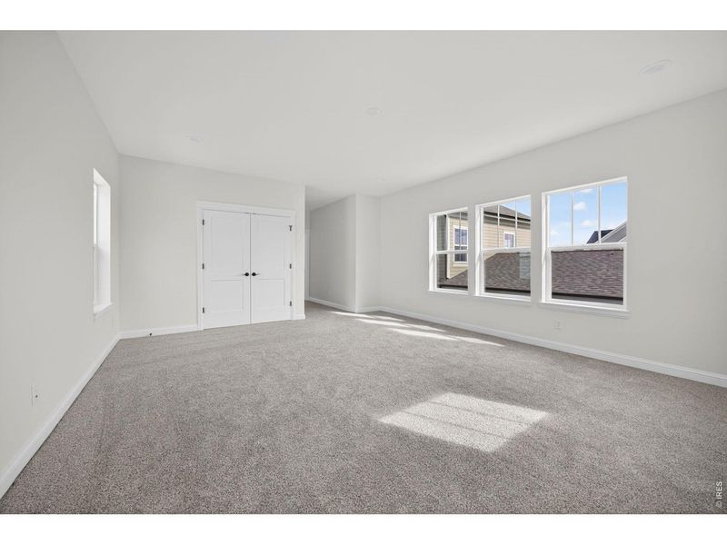 Spacious, unfurnished interior of a new home in , Erie (Image 22).