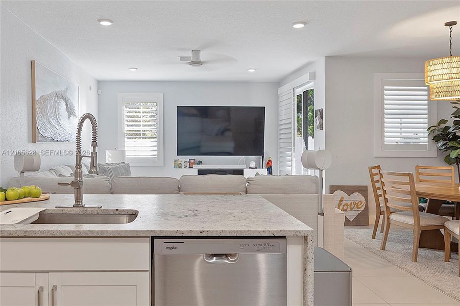 Furnished interior view inside a new home in , Pembroke Pines (Image 11).