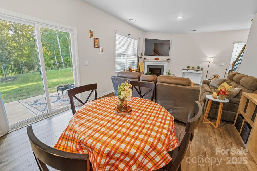 Furnished interior view inside a new home in Calvin Creek, Troutman (Image 7).
