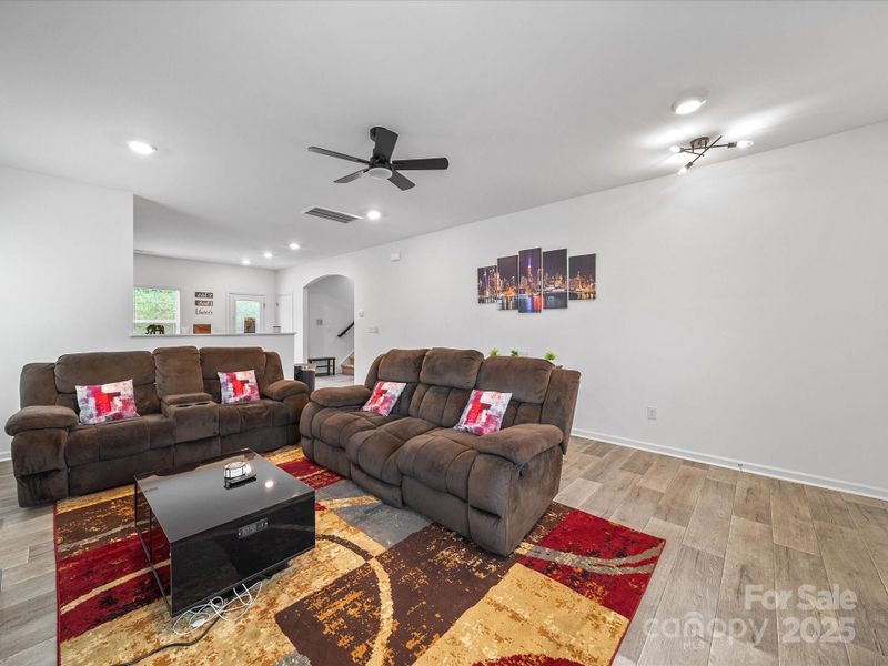 Furnished interior view inside a new home in , Dallas (Image 3). Furnished interior view inside a new home in , Dallas (Image 3).