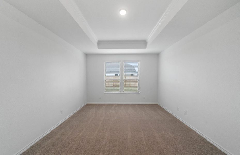 Spacious, unfurnished interior of a new home in River Ranch, Dayton (Image 12).