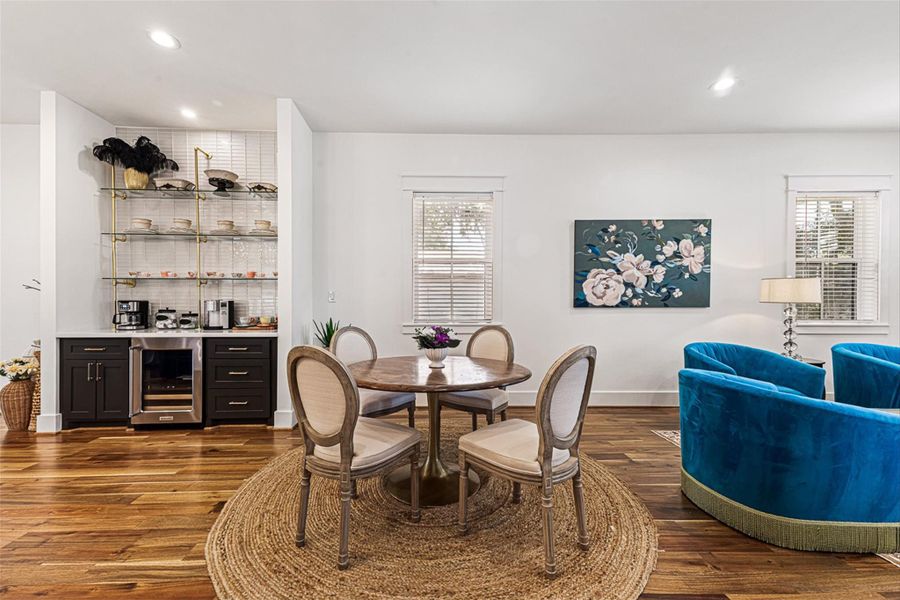 Furnished interior view inside a new home in , Galveston (Image 17).
