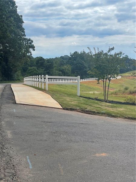 Image 34 of a home in Springwood Grove.