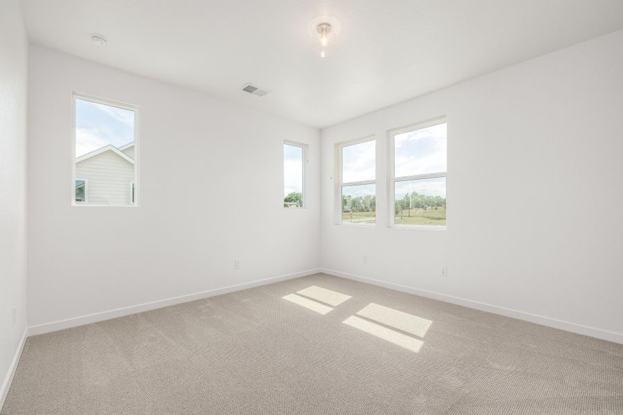Spacious, unfurnished interior of a new home in Arras Park, Thornton (Image 31).