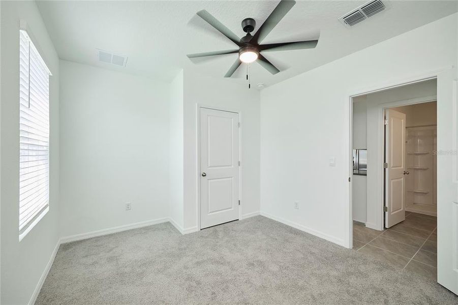 Spacious, unfurnished interior of a new home in Westgate at Avalon Park, Wesley Chapel (Image 40).