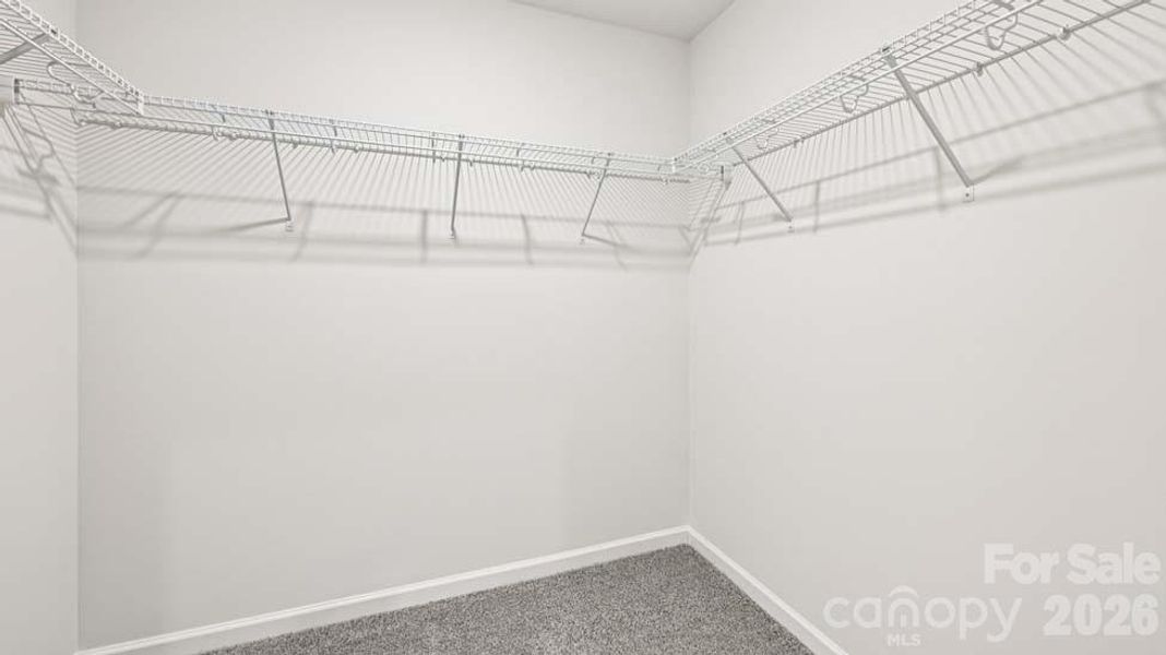 Spacious, unfurnished interior of a new home in Sylvan Creek, Denver (Image 20).