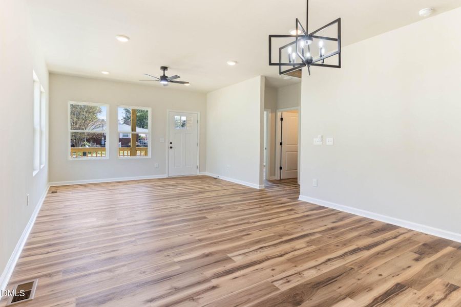 58-web-or-mls-IMG_3313RE