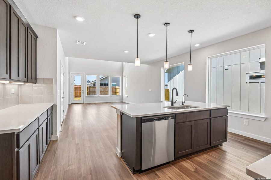 Image 37 of a home in Highland Ridge.