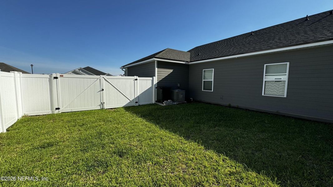 Exterior details and patio area of a home in McGirt's Creek, Yulee (Image 4).