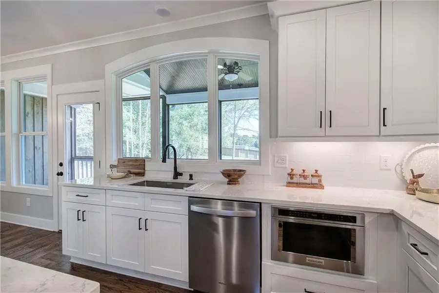 Furnished interior view inside a new home in , Euharlee (Image 3).