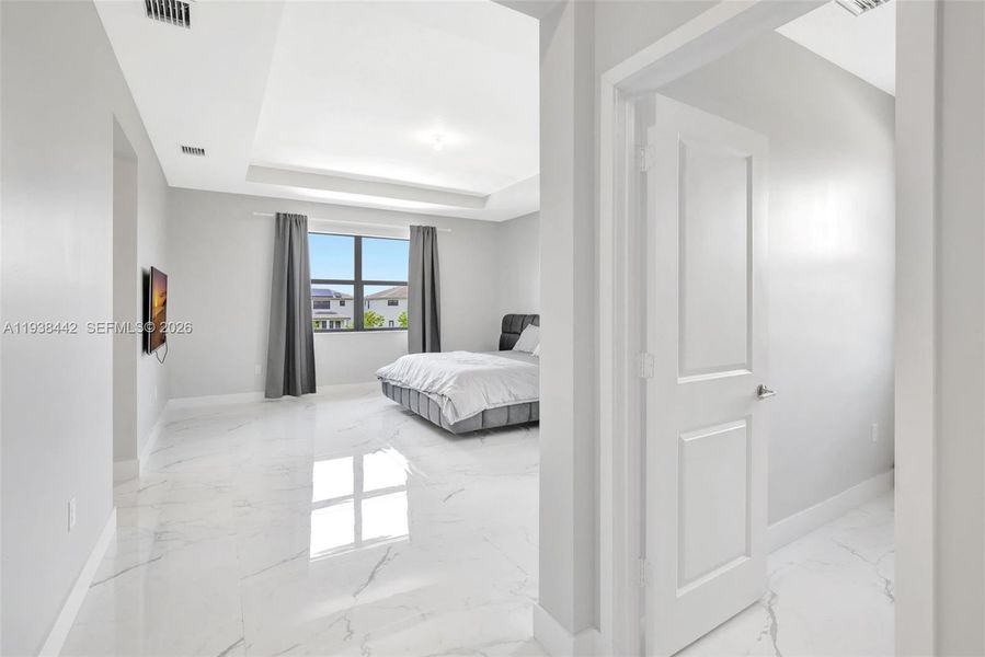 Image 45 of a home in .