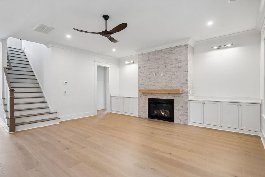 Spacious, unfurnished interior of a new home in , Johns Island (Image 59). Spacious, unfurnished interior of a new home in , Johns Island (Image 59).