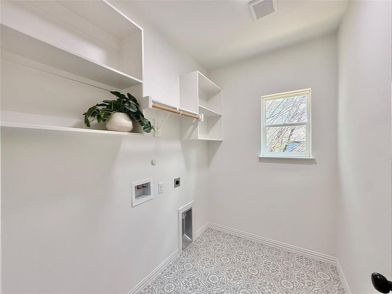 Full size laundry area Full size laundry area