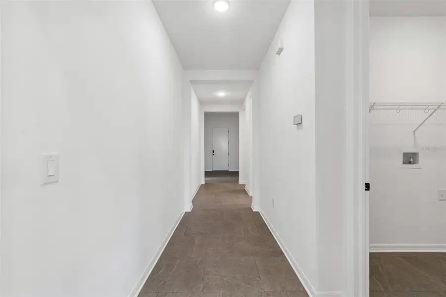Spacious, unfurnished interior of a new home in Isles at Bayview, Parrish (Image 61). Spacious, unfurnished interior of a new home in Isles at Bayview, Parrish (Image 61).