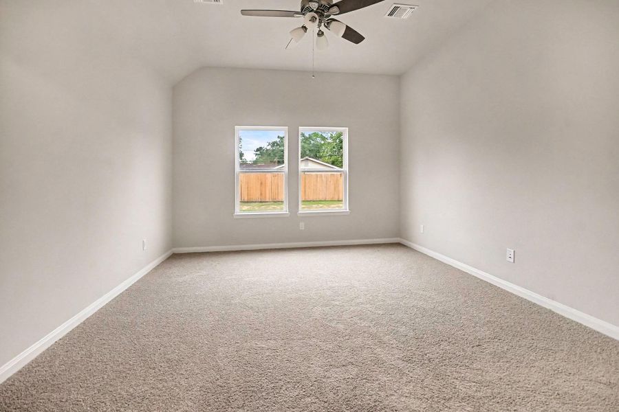 Spacious, unfurnished interior of a new home in , Bay City (Image 12). Spacious, unfurnished interior of a new home in , Bay City (Image 12).
