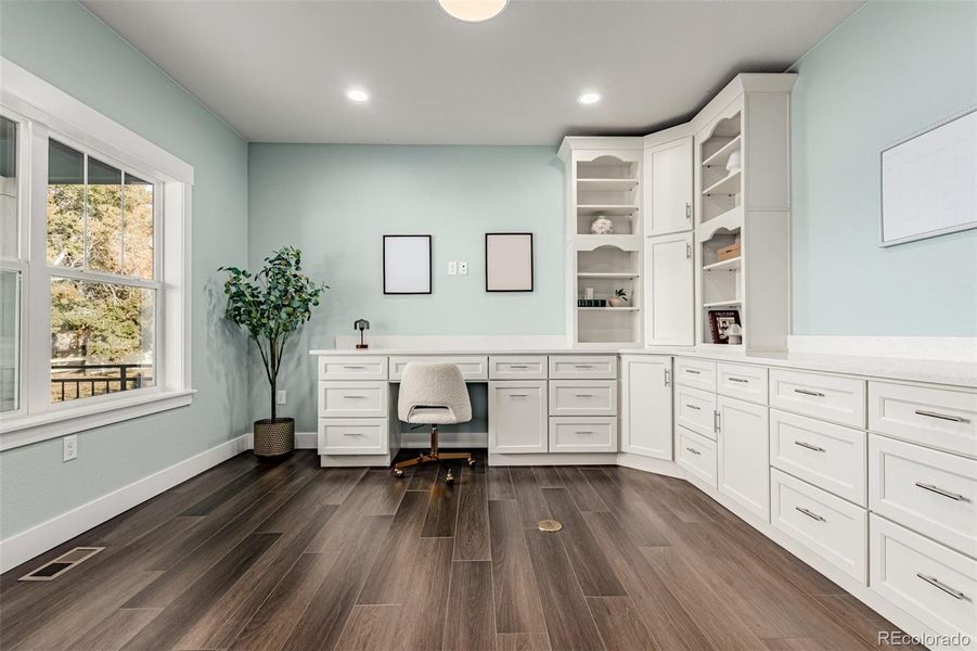 Furnished interior view inside a new home in , Firestone (Image 41).