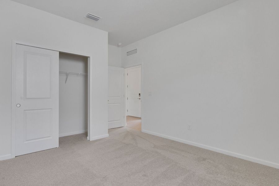 10693 NW SUNCREST LOOP, Port St. Lucie, FL.  - Slide 27