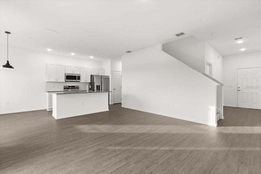 Spacious, unfurnished interior of a new home in , Clermont (Image 23). Spacious, unfurnished interior of a new home in , Clermont (Image 23).