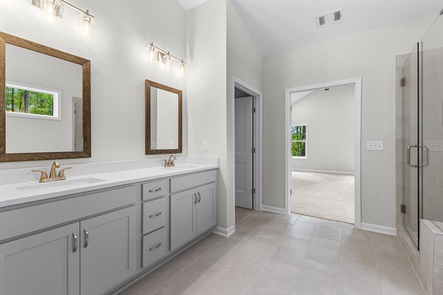 Furnished interior view inside a new home in Golfview, Thomaston (Image 11). Furnished interior view inside a new home in Golfview, Thomaston (Image 11).