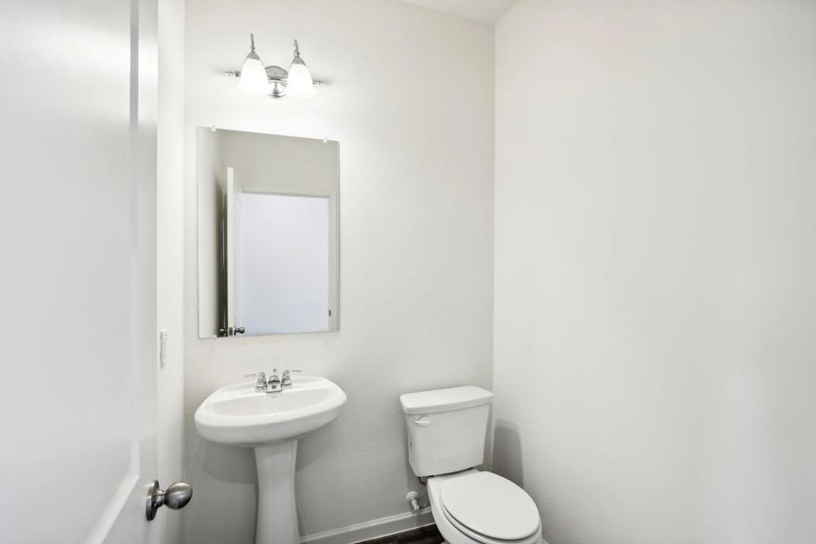Representative furnished interior of a home built from the Glory by Starlight Homes in Broadmoor Village, Cedar Hill (Image 11).
