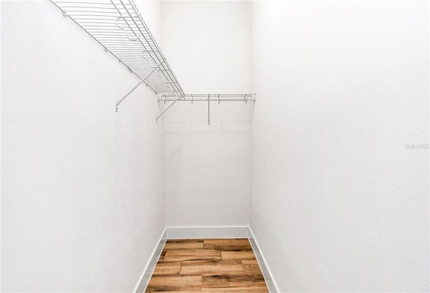 Spacious, unfurnished interior of a new home in , Ocala (Image 23).