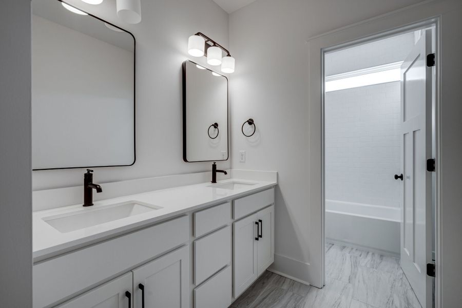 4,190sf New Home in Thompson's Station, TN.  - Slide 40