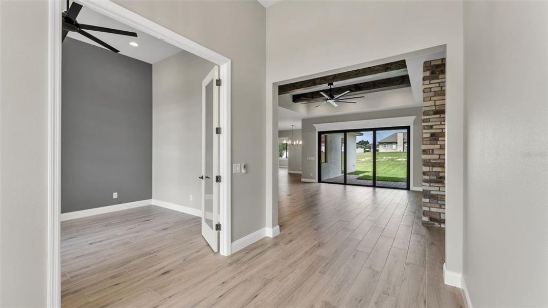 Spacious, unfurnished interior of a new home in , Lakeland (Image 25).