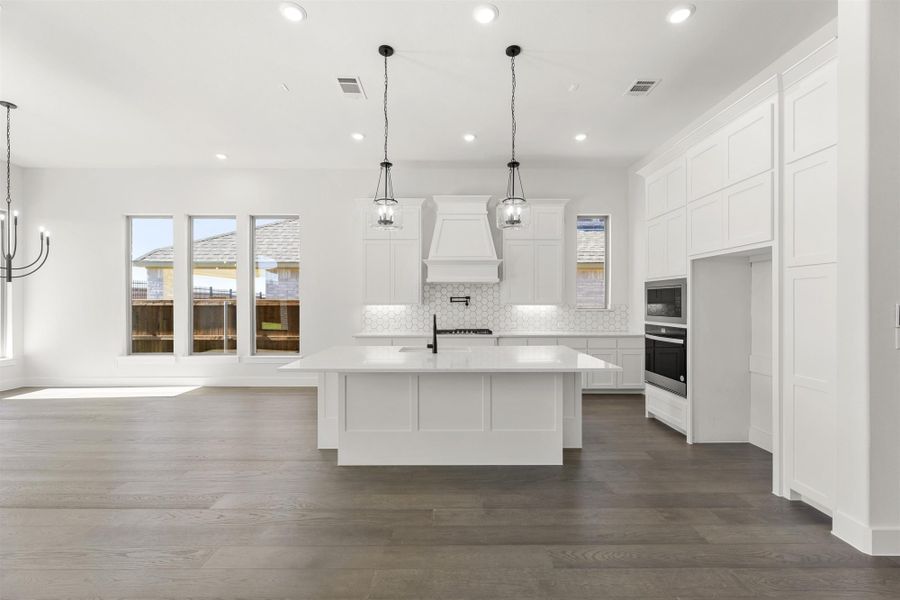 Representative furnished interior of a home built from the 5012 by Tradition Homes in Lakewood at Brookhollow – 60′ Lots, Prosper (Image 10).