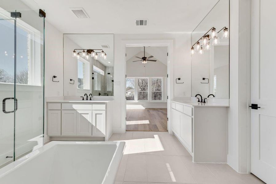 Furnished interior view inside a new home in Heath Golf & Yacht Club, Heath (Image 14).