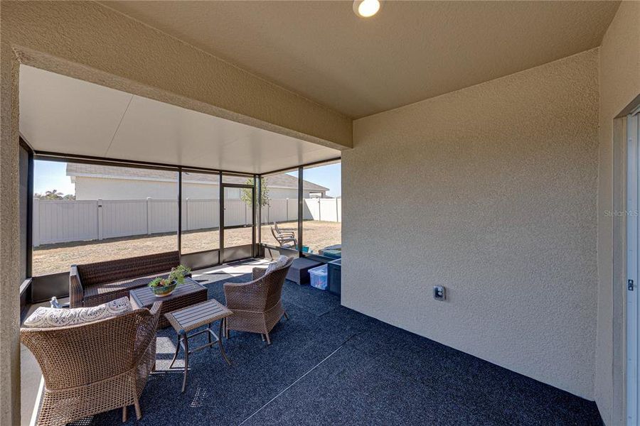 Exterior details and patio area of a home in Northwater at Two Rivers, Zephyrhills (Image 3).
