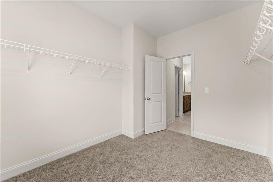 Spacious, unfurnished interior of a new home in , Dawsonville (Image 28).
