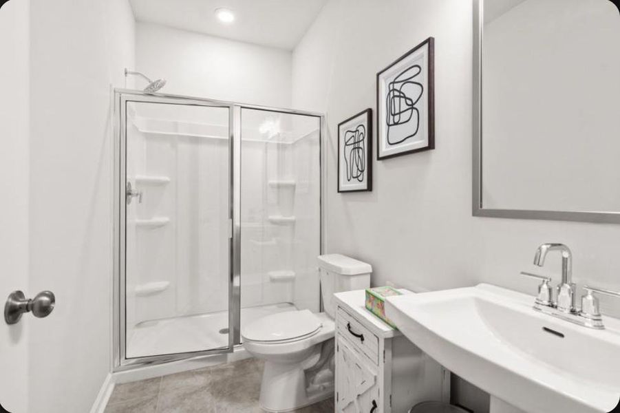 Furnished interior view inside a new home in Rosewood Farm, Lawrenceville (Image 12).