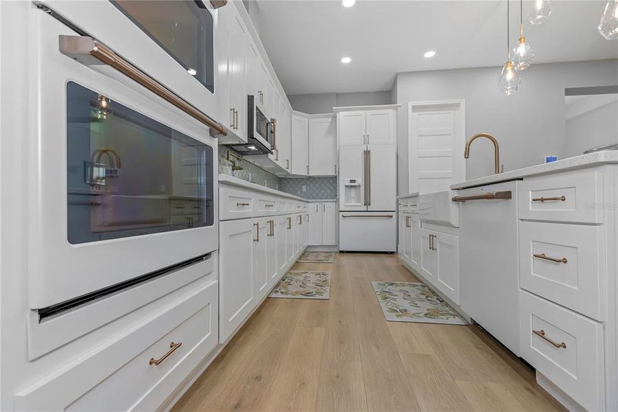 Image 68 of a home in .