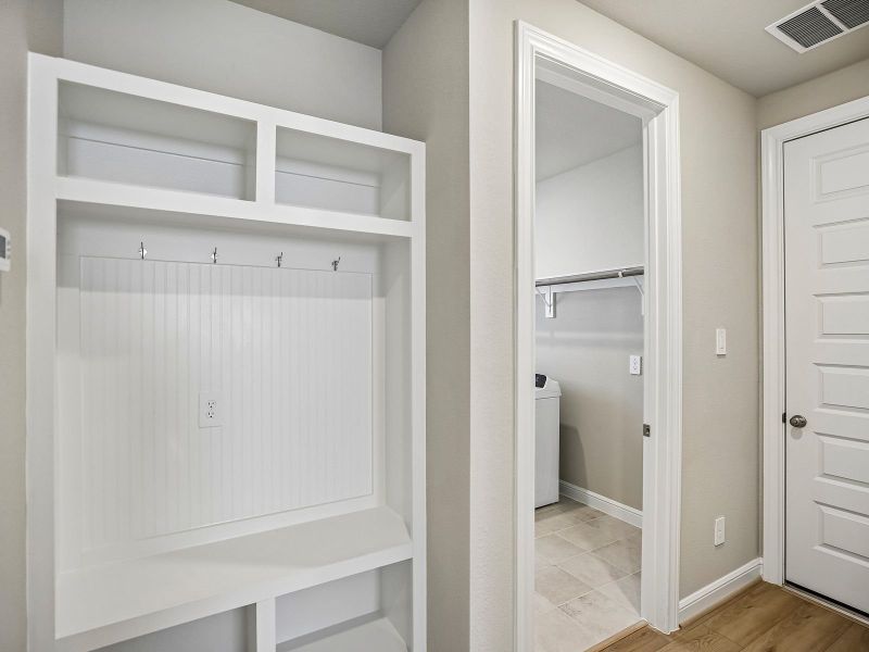 Spacious, unfurnished interior of a new home in Massey Oaks - Estate Series, Pearland (Image 19). Spacious, unfurnished interior of a new home in Massey Oaks - Estate Series, Pearland (Image 19).