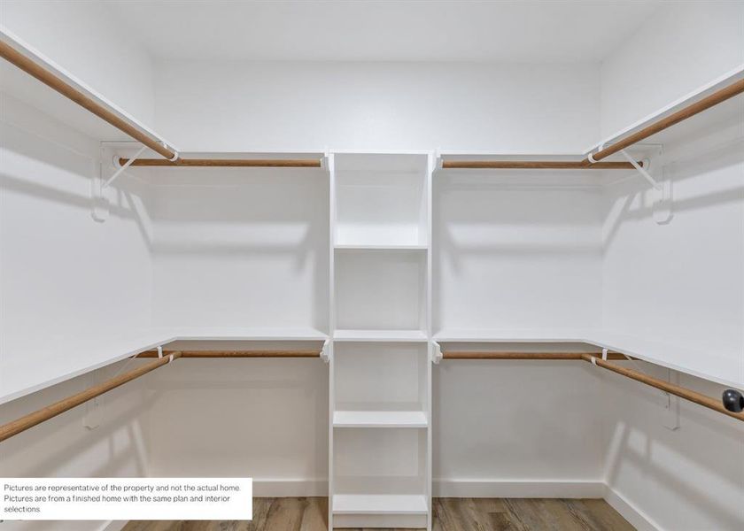 Spacious, unfurnished interior of a new home in , Abilene (Image 18).