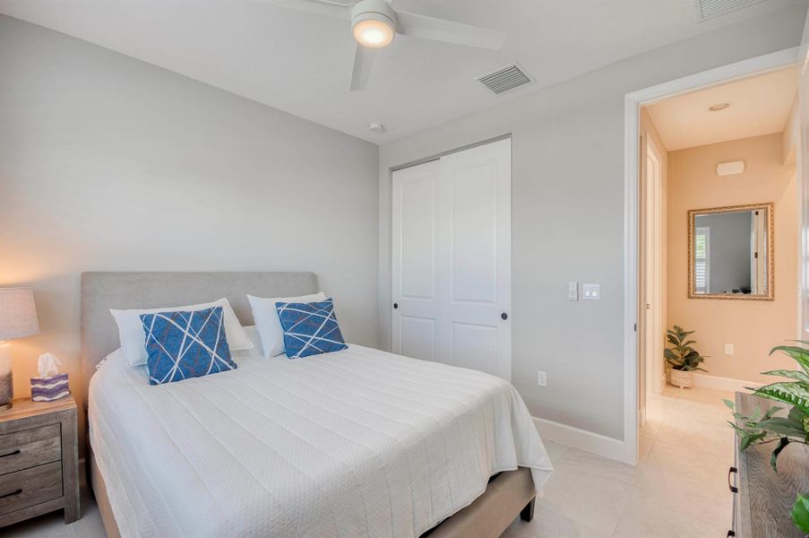 Furnished interior view inside a new home in , Port St. Lucie (Image 17).