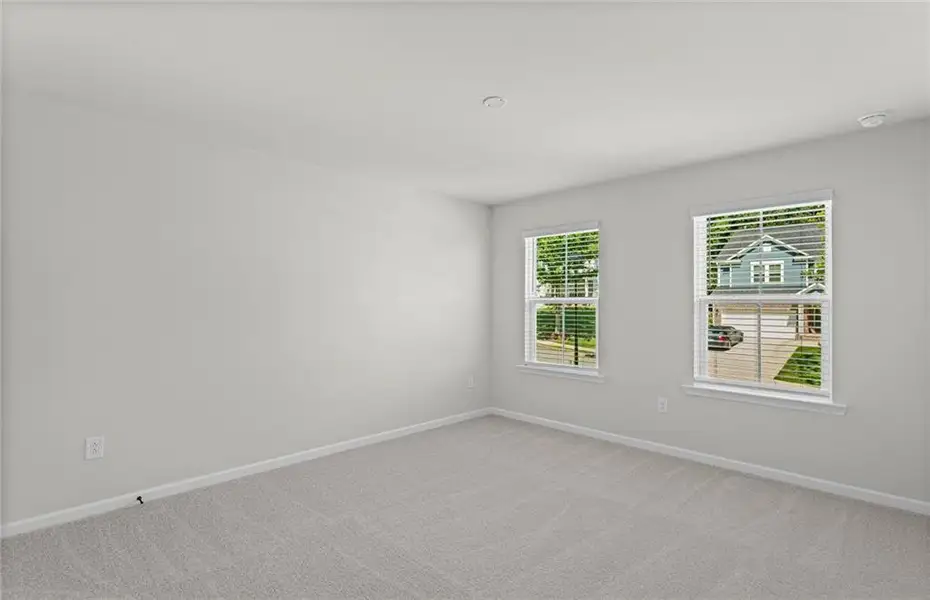 Spacious, unfurnished interior of a new home in Watermist at Mirror Lake, Villa Rica (Image 14). Spacious, unfurnished interior of a new home in Watermist at Mirror Lake, Villa Rica (Image 14).